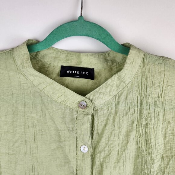 White Fox Oversized Crinkled Button Up Blouse Shirt Light Green sz S/M - Picture 4 of 8